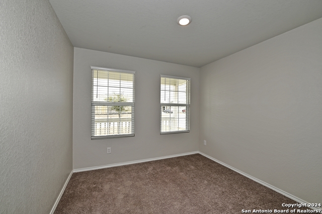 7927 Dovers Den Property Photo 8