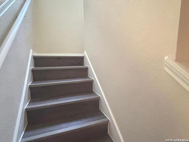 136 Hampton Way Property Photo 13