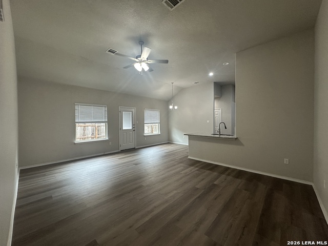 1118 Burek Cross Property Photo 3