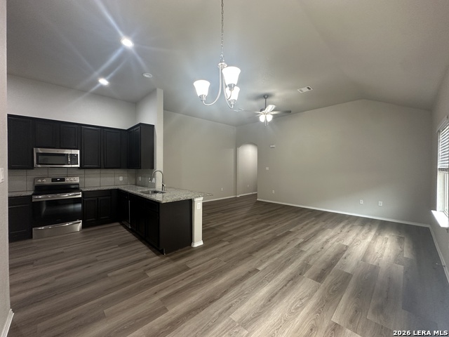 1118 Burek Cross Property Photo 5