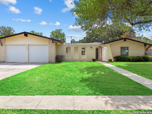 12322 La Albada St Property Photo 1