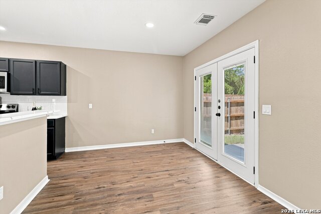 54 Lockspring Property Photo 8