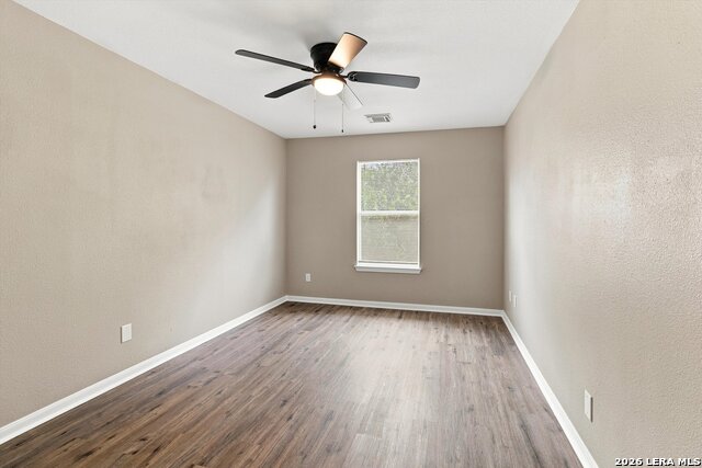 54 Lockspring Property Photo 23