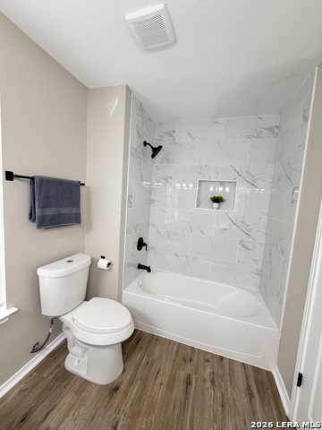 54 Lockspring Property Photo 25