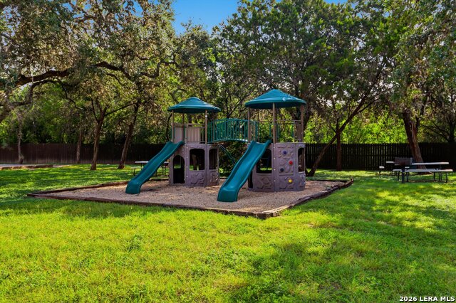 54 Lockspring Property Photo 34