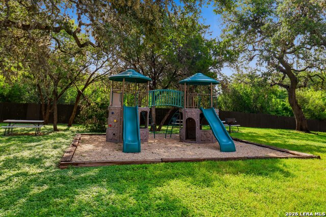 54 Lockspring Property Photo 35