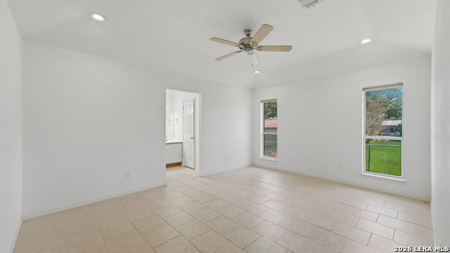 1233 Hollyhock Ln Property Photo 15