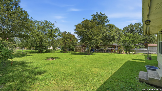 1233 Hollyhock Ln Property Photo 29