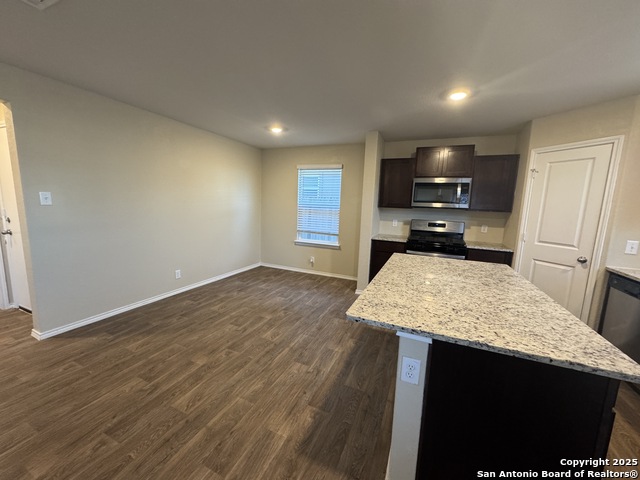 13507 Hummel Loop Property Photo 28