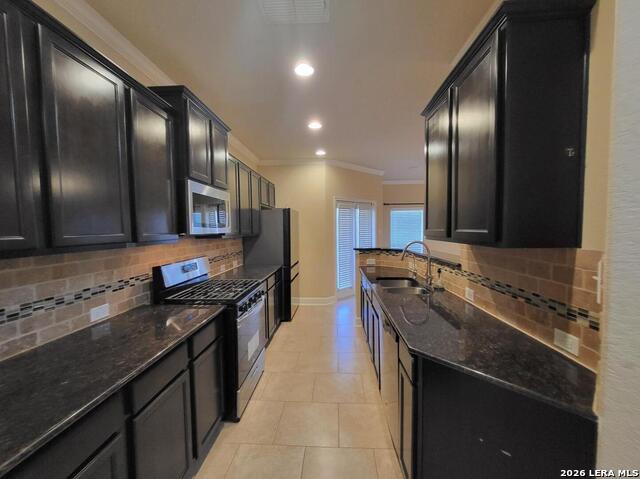 23831 Stately Oaks Property Photo 7