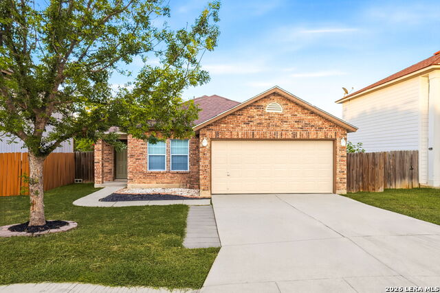 618 Tres Caminos Property Photo 1