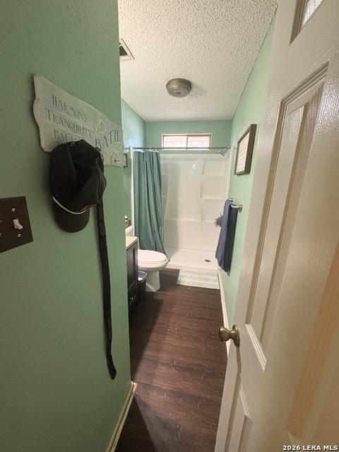504 Low Meadow Property Photo 8
