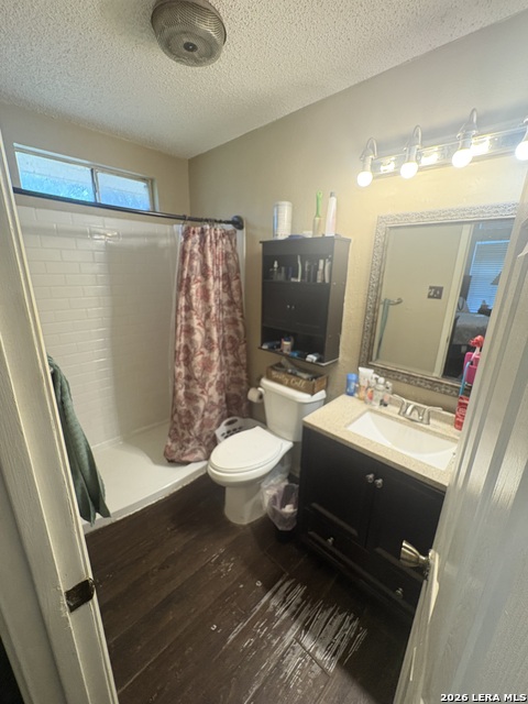 504 Low Meadow Property Photo 10