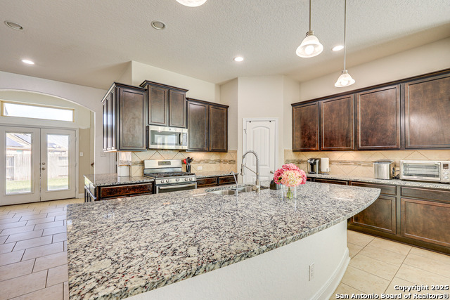 13929 Bellows Path Property Photo 6