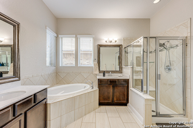 13929 Bellows Path Property Photo 9