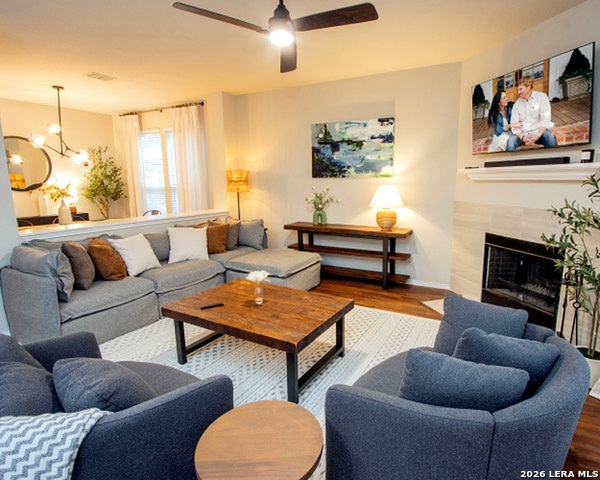 26807 Sparrow Rdg Property Photo 2