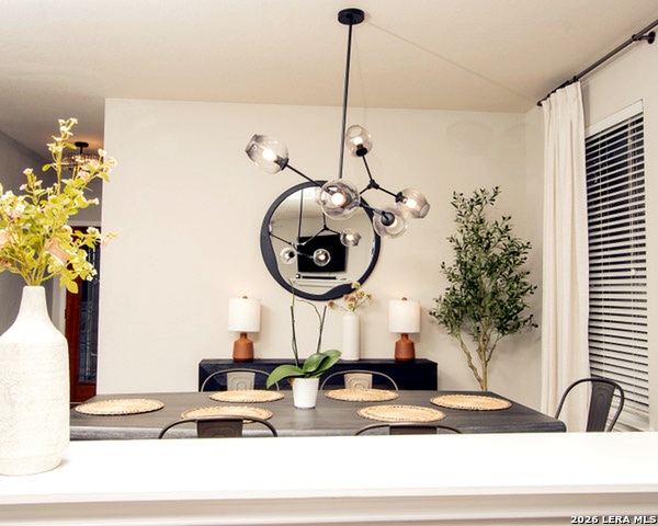 26807 Sparrow Rdg Property Photo 5