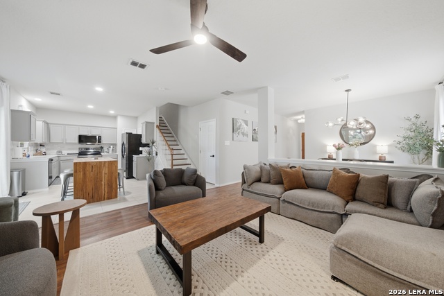 26807 Sparrow Rdg Property Photo 7