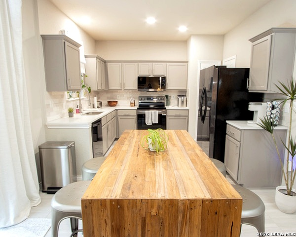26807 Sparrow Rdg Property Photo 11