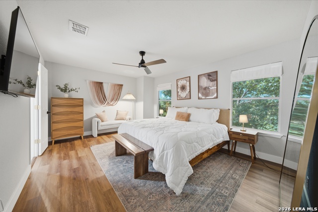 26807 Sparrow Rdg Property Photo 17