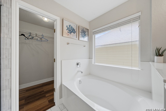 26807 Sparrow Rdg Property Photo 22