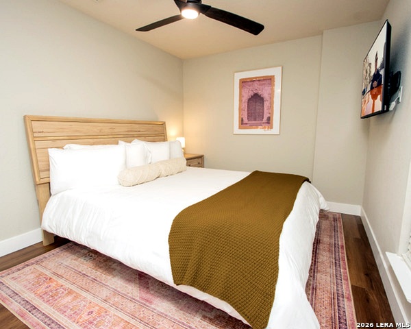26807 Sparrow Rdg Property Photo 24