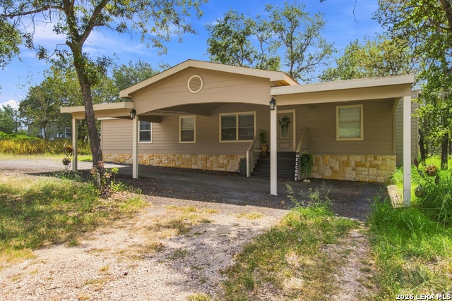 23306 Hickory Pass Property Photo 1