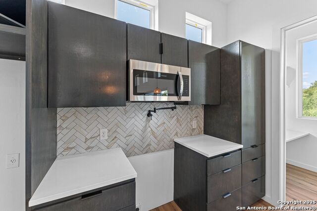 108 Vine St Property Photo 10