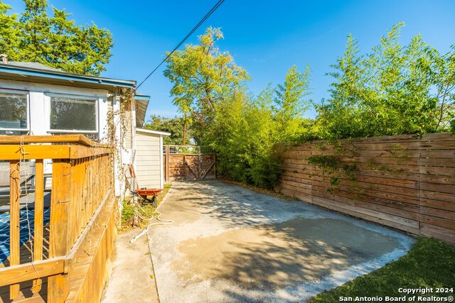 112 Harding Pl Property Photo 29
