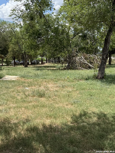 1205 El Paso Property Photo 4