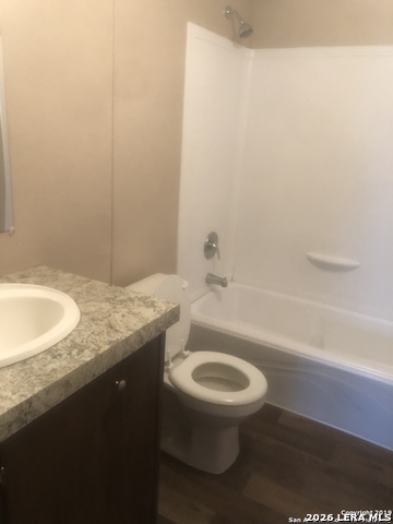 208 View Property Photo 3