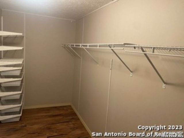 208 View Property Photo 5