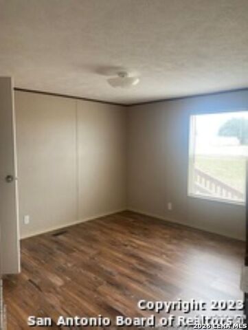 208 View Property Photo 10