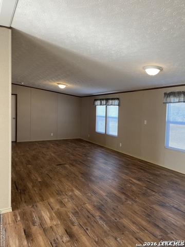 208 View Property Photo 10