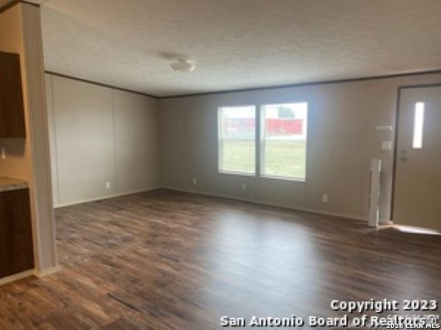 208 View Property Photo 12