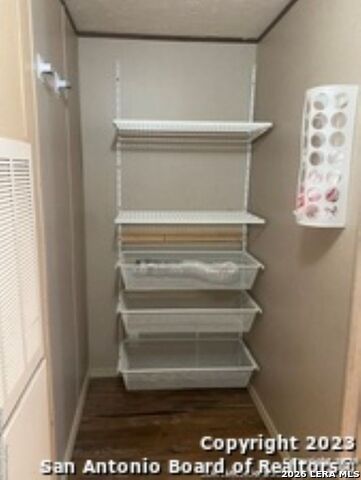 208 View Property Photo 14