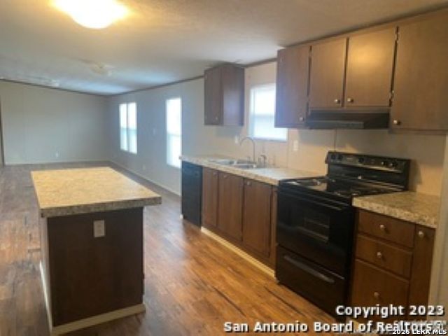 208 View Property Photo 16