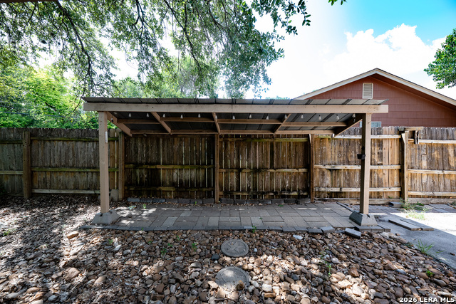 6614 Peach Tree Dr Property Photo 25