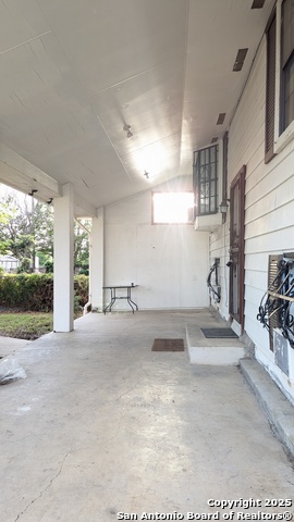 213 Earl Property Photo 6