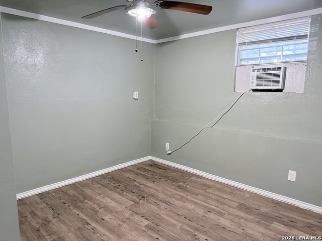 213 Earl Property Photo 16