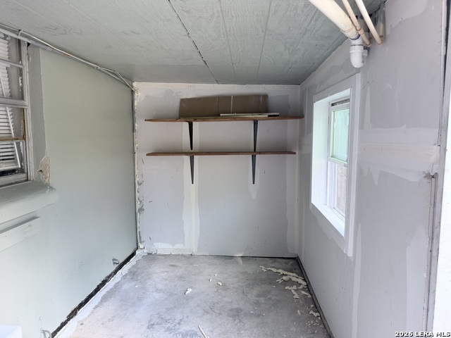 213 Earl Property Photo 29