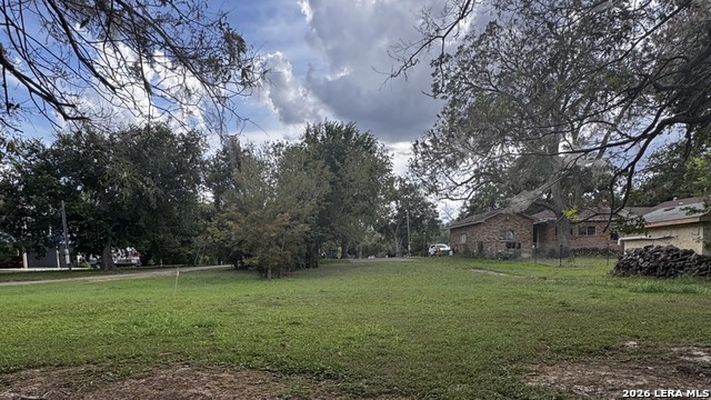 380 Guadalupe River Dr Property Photo 4