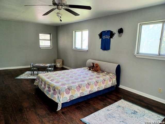 1214 Kenrock St Property Photo 26