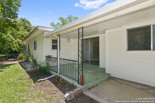1214 Kenrock St Property Photo 38