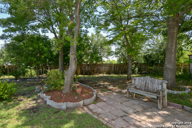 1214 Kenrock St Property Photo 40