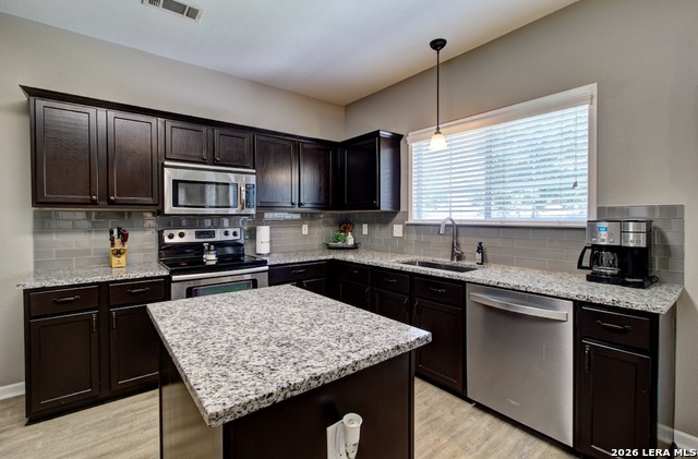 2103 Shoreham Property Photo 10