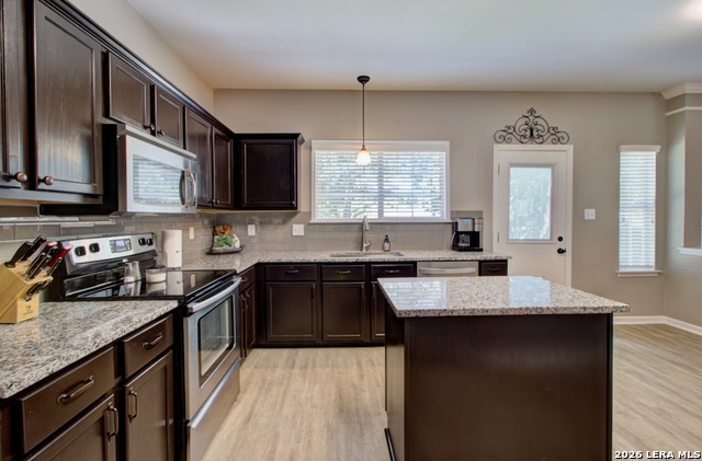 2103 Shoreham Property Photo 11