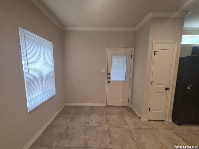 6858 Lakeview Dr Property Photo 5