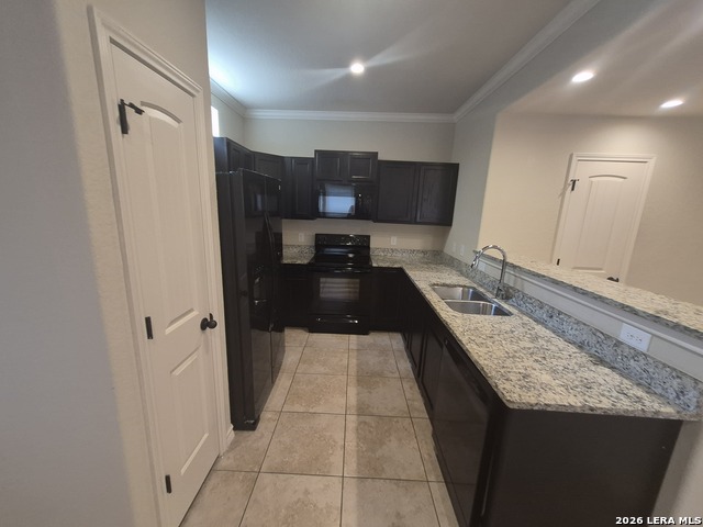 6858 Lakeview Dr Property Photo 7