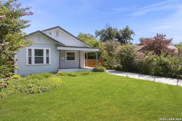 1917 W Huisache Ave Property Photo 2